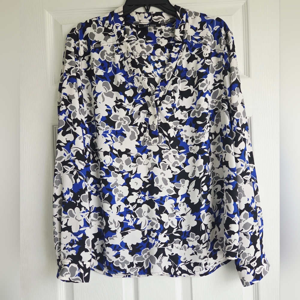 New!!! Nine West ✨️ Floral Print Long-Sleeve V-Neck Women's Blouse Size XL